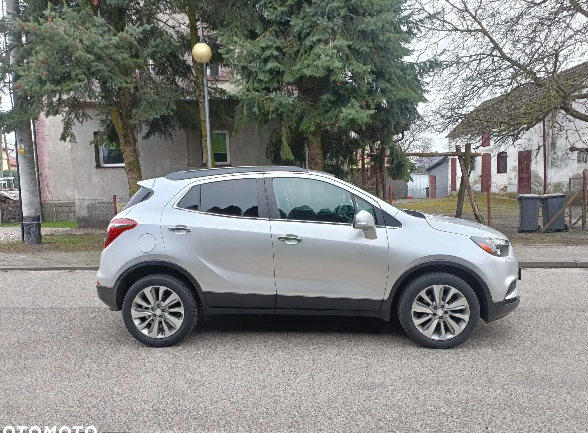 Opel Mokka cena 51500 przebieg: 168000, rok produkcji 2017 z Nasielsk małe 56